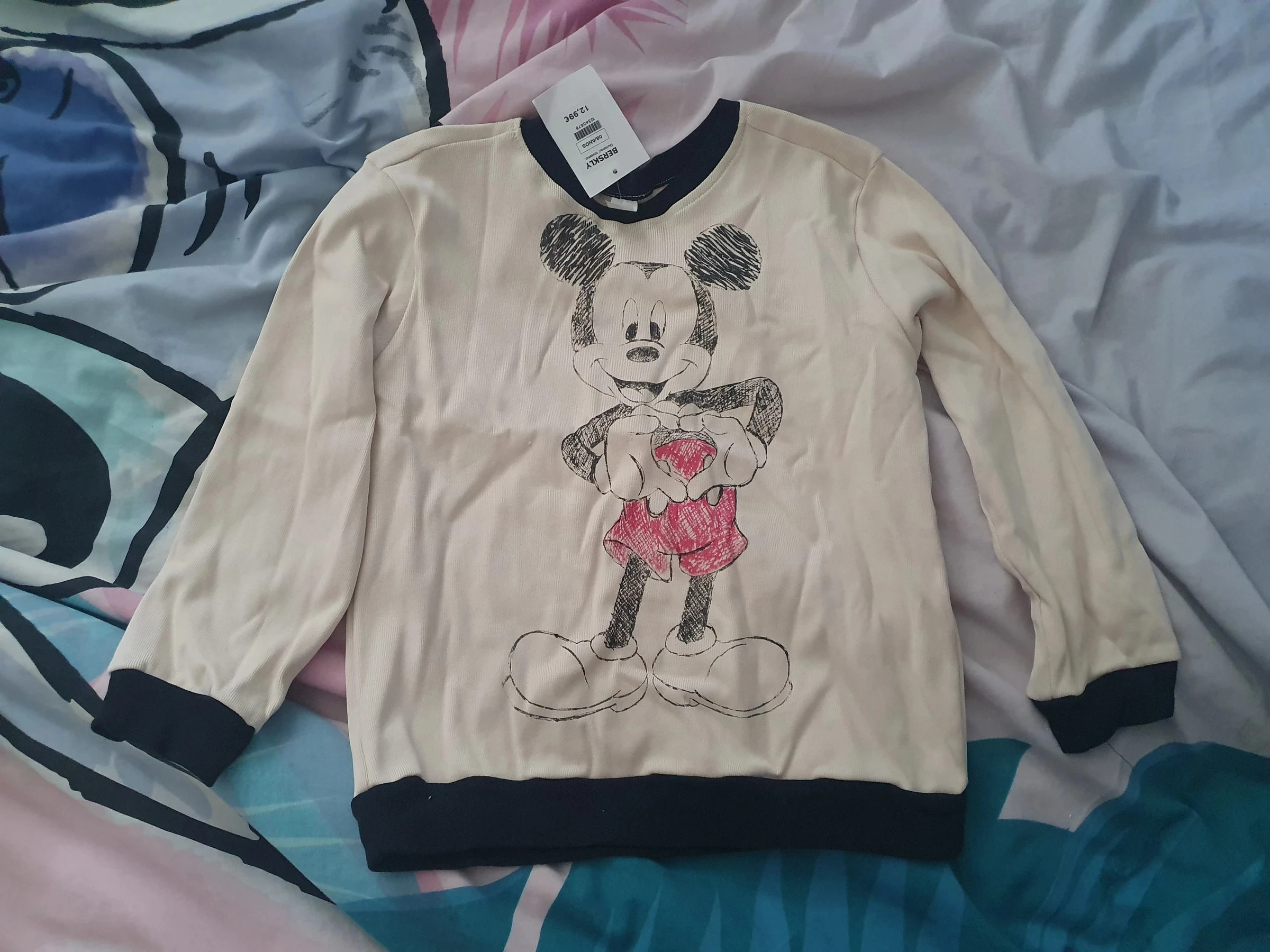 🌸Pull fille ou garçon 8ans neuf avec étiquette